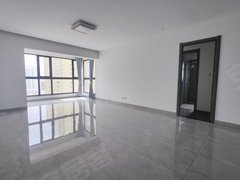 曲靖麒麟南市区全新豪华装修中途不卖房配沙发和床第一次出租出租房源真实图片