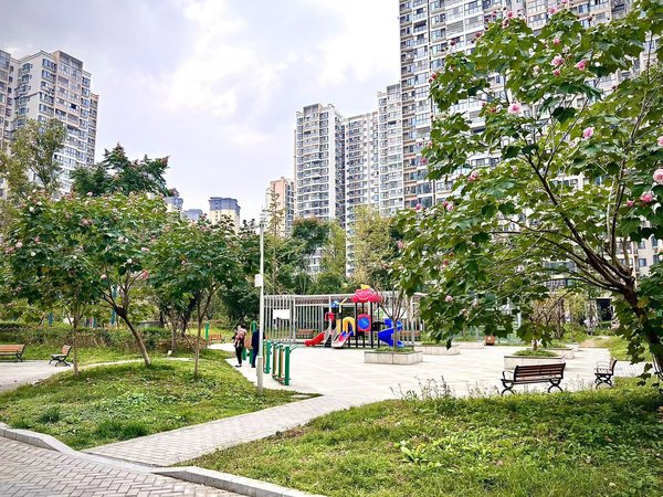 成都金牛金牛周边芙蓉锦绣城东苑直租 西部战区总医院 地铁三号线植物