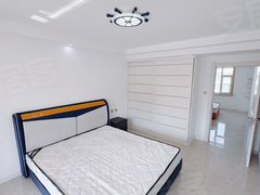 白城洮北洮北城区下楼就是步行街拎包入住楼层不高可短租年租更便宜出租房源真实图片