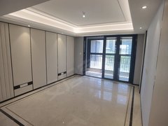 常熟东南开发区东南开发区中心波司登名湖豪庭开发商精装修三房两卫南北通透有车位可以直播电商出租房源真实图片