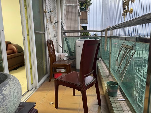 广州海珠赤岗坚真花园赤岗 坚真花园 电梯楼 地铁3号线大塘站出租房源