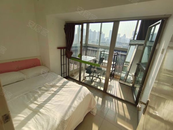 深圳南山蛇口米兰公寓米兰公寓  电梯,带三个阳台,阳台超大,近2号线