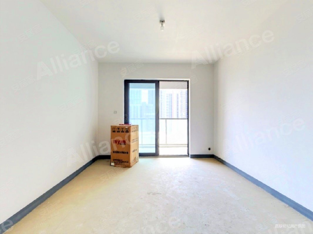 大华锦绣前城3室2厅2卫108.04㎡南北175万