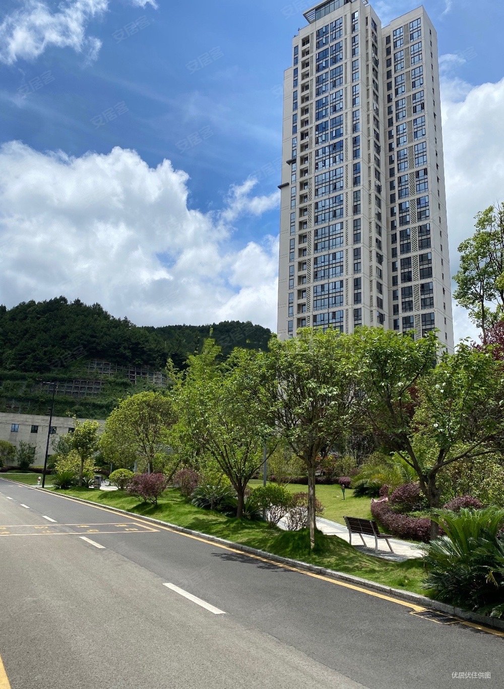 未来方舟 大两房 满二 正常首付 诚心出售,中天未来方舟g10组团二手房