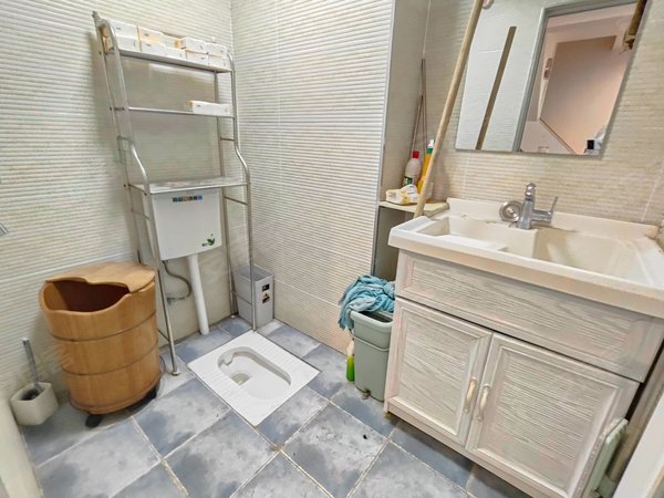 【多图】联投芯中心社区,藏龙岛租房,湖北经济学院 联投 芯中心 精装