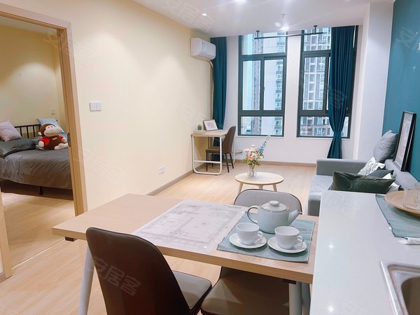 重庆大渡口茄子溪半岛逸景一组团7幢大渡口茄子溪轻轨房一室国企直租