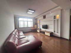 吉首吉首吉首城区新吉大北门2房，民水民电，押一付一，拎包入住，随时看房！出租房源真实图片