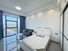 醴陵太一商城醴陵市区新出！世纪广场自住装修 手次出租 中间楼层 临广场 视野好！出租房源真实图片