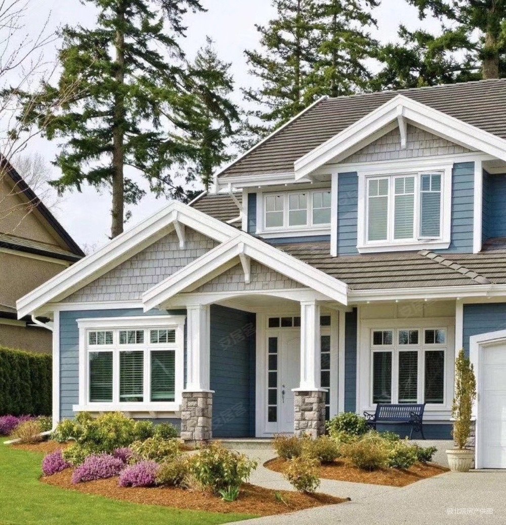 富贵园电梯10楼130平三室新装未住52万