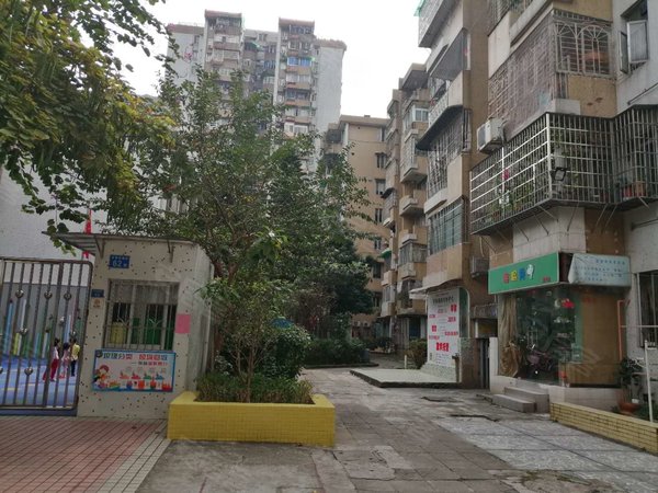 【多图】尚雅小区,体育西路租房,天河南石牌桥尚雅苑小区65方底层铺位