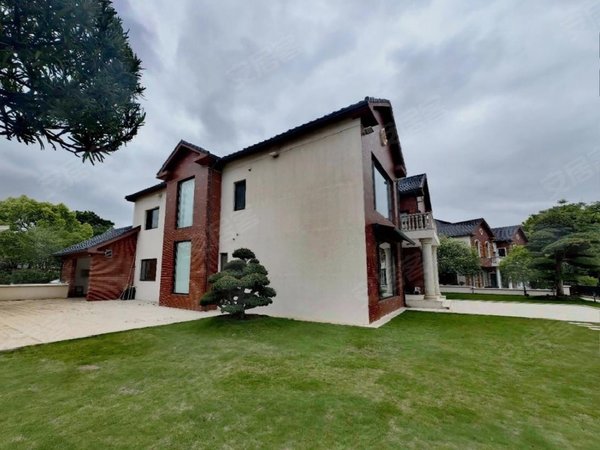 上海松江莘闵浅水湾花园新出,看房随时,拎包入住,中央空调带地暖,带