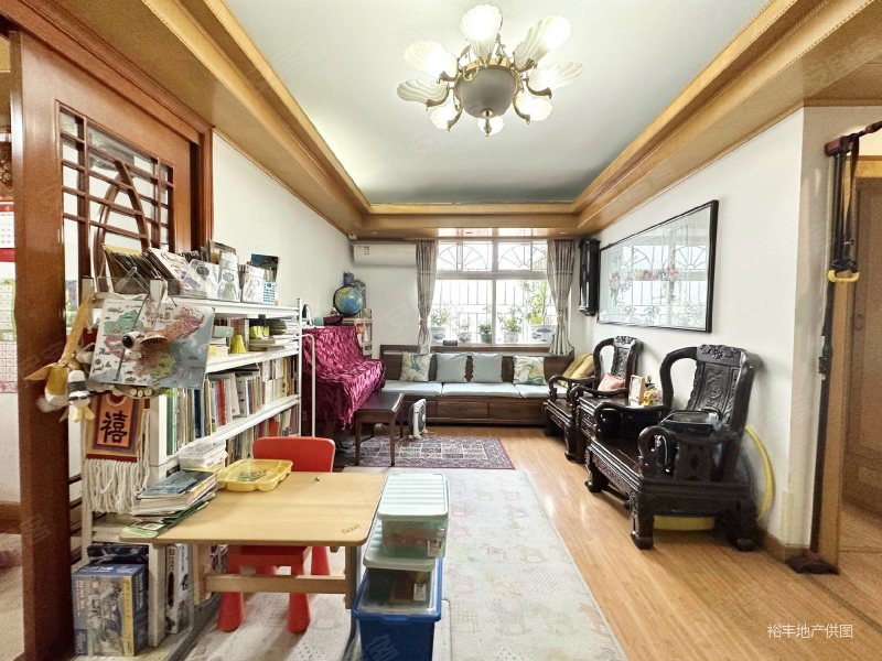 广州房产网>广州二手房>天河二手房>天河北二手房>金田花苑>800_600