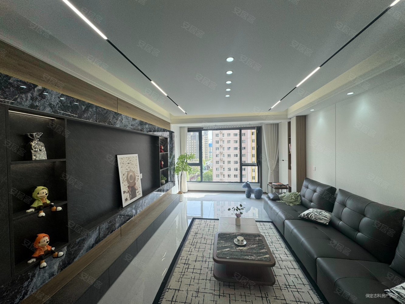 维多利亚夏郡3室2厅2卫137.1㎡南北105.8万