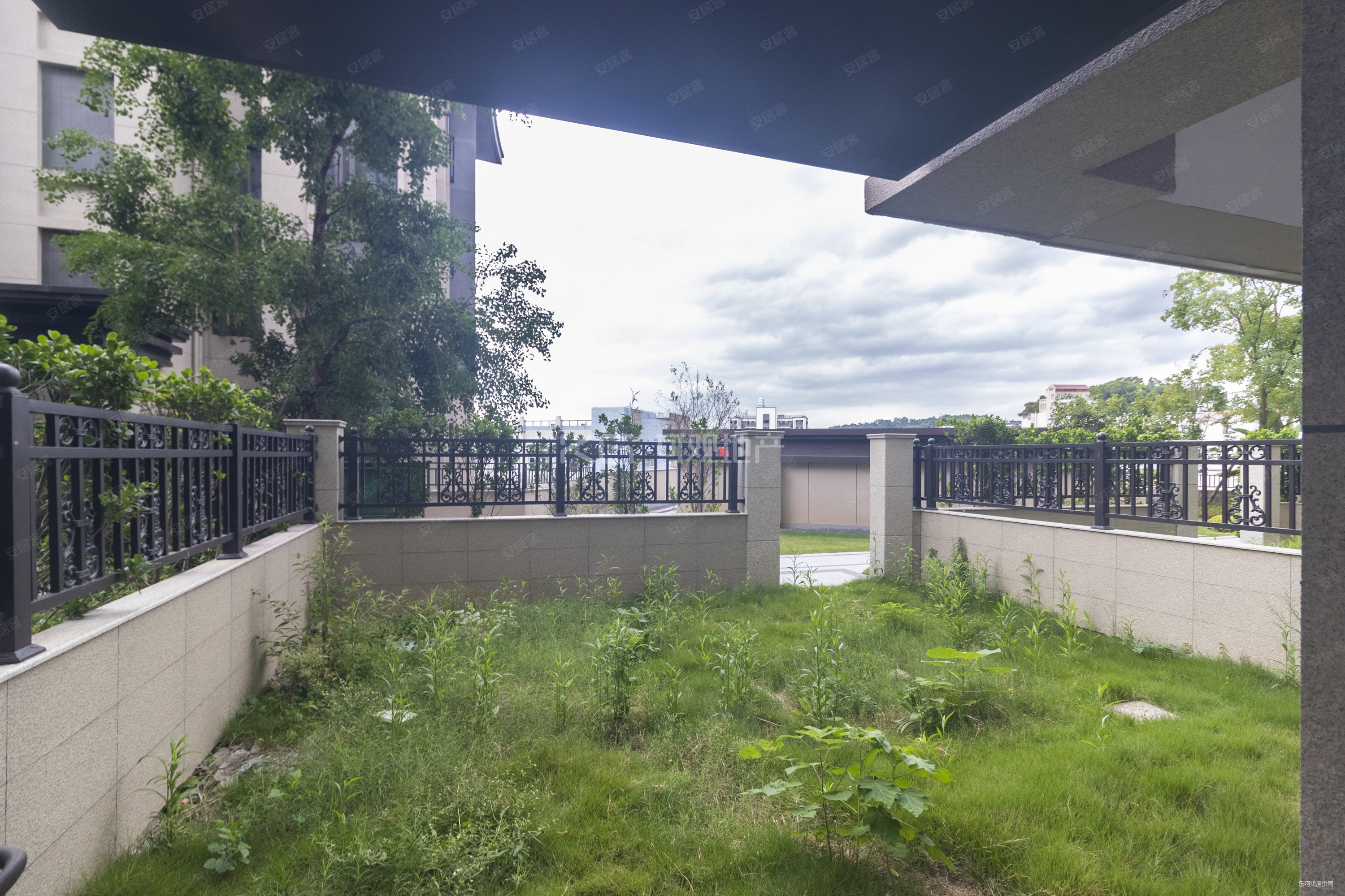 建发榕墅湾 叠下4层别墅,带地下室,再送40平草地