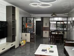 来宾兴宾兴宾城区新侨小区3房2厅2卫，精装，家具家电齐全，月租1700元出租房源真实图片