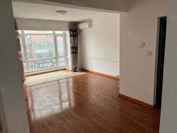 沈阳浑南奥体中心德馨苑(浑南)有钥匙120平简单装修可做宿舍奥体商圈