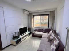 丹东振兴六纬路小学学区鹏城时代电梯98平两室两厅双空调家具家电齐全拎包入住1600出租房源真实图片