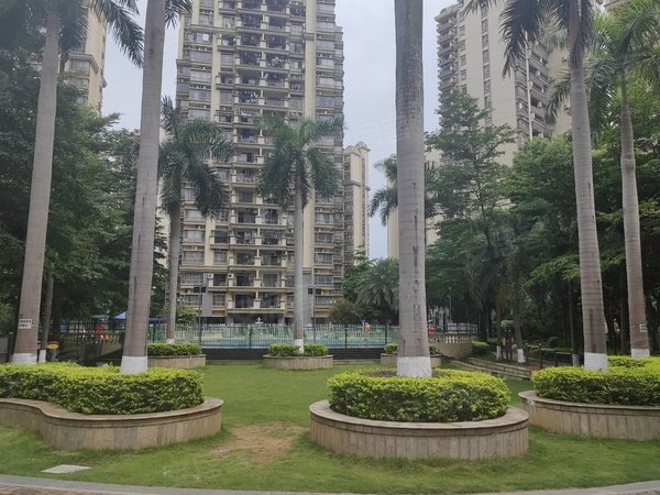 南宁江南五一路红日江景红日江景近江边三房两厅三面采光仅2000出租