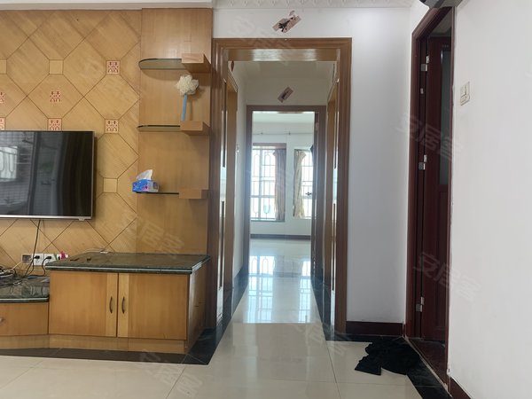 深圳福田华强南彩云居福盛大厦面朝中心公园 高层双阳台通风采光好