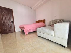 巴中巴州回风北路华府大单间，无中介，可长短租，可洗衣做饭，独立洗衣机。出租房源真实图片