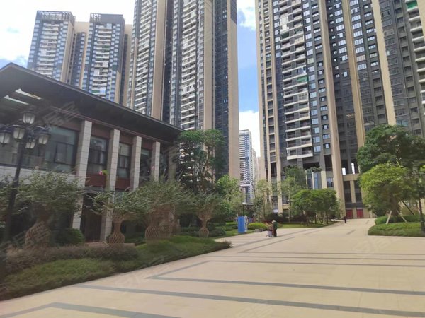 深圳坪山坪山恒大城(二期)近比亚迪,附近天虹,周边配套完善,精装3房2