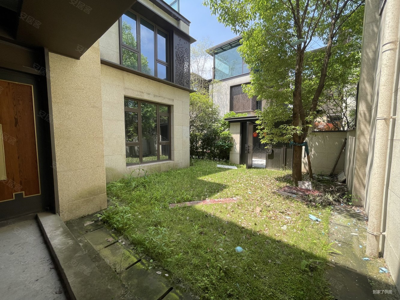 出门即公园,香港置地嘉景湾(别墅)二手房,408万,5室3厅,4卫,265平米