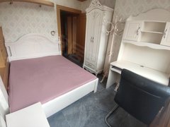 兰州西固福利路金城公园景花园酒店后面两室一厅电梯房中装全套家具冰箱淋浴长租出租房源真实图片