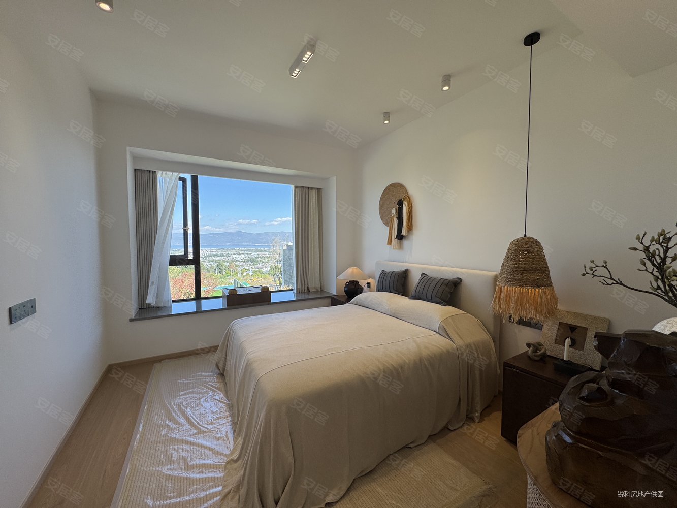 大理的小院子北区2室2厅2卫150㎡南北180万