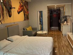 莱芜莱城莱城城区碧桂园公寓 豪华装修 带家具家电 拎包入住出租房源真实图片