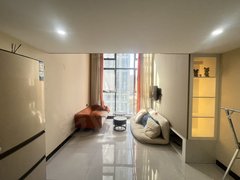 昆明五华龙泉路急租 同德商圈 精装loft 家具家电拎包入住出租房源真实图片
