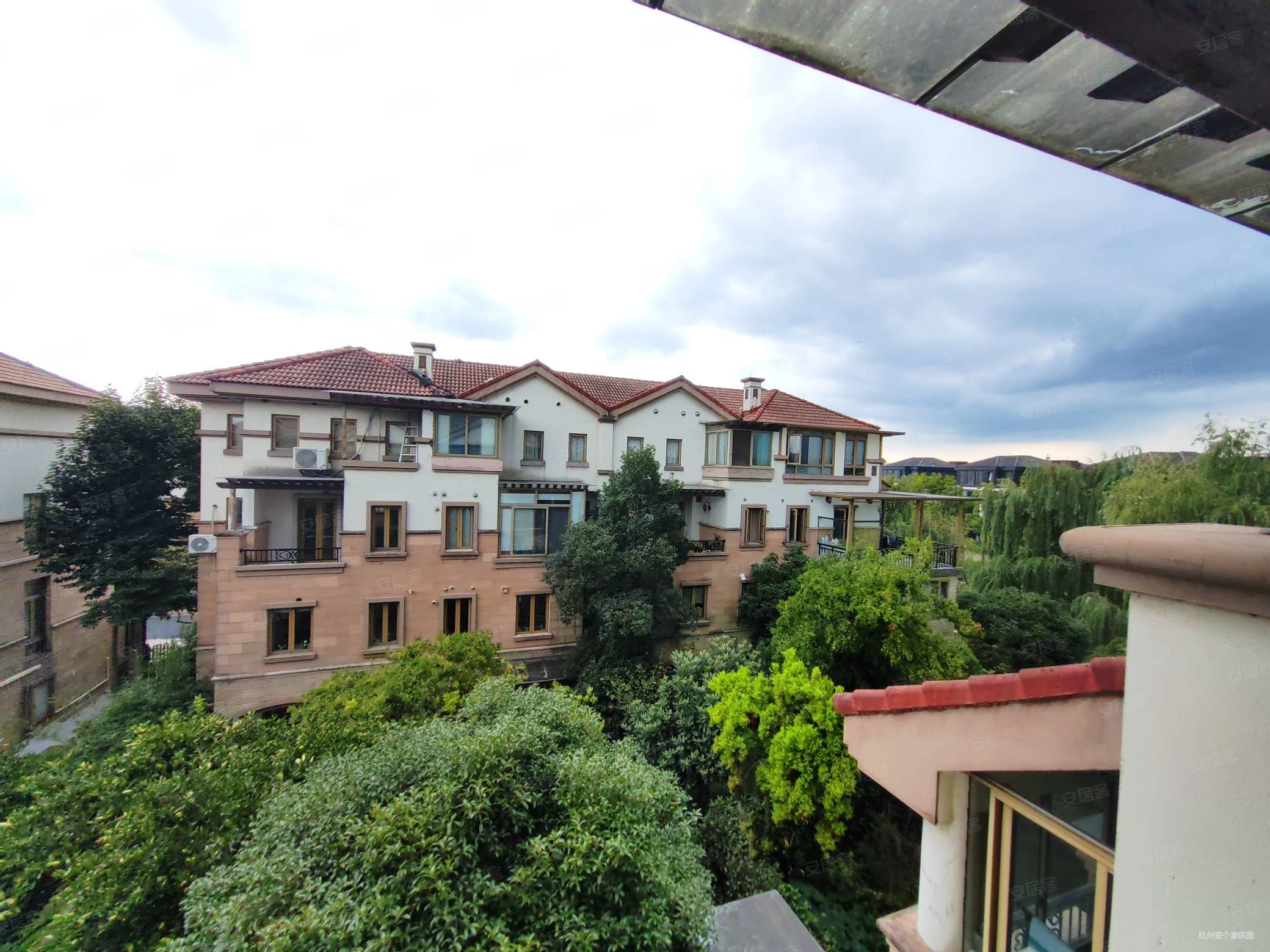 大华西溪风情别墅