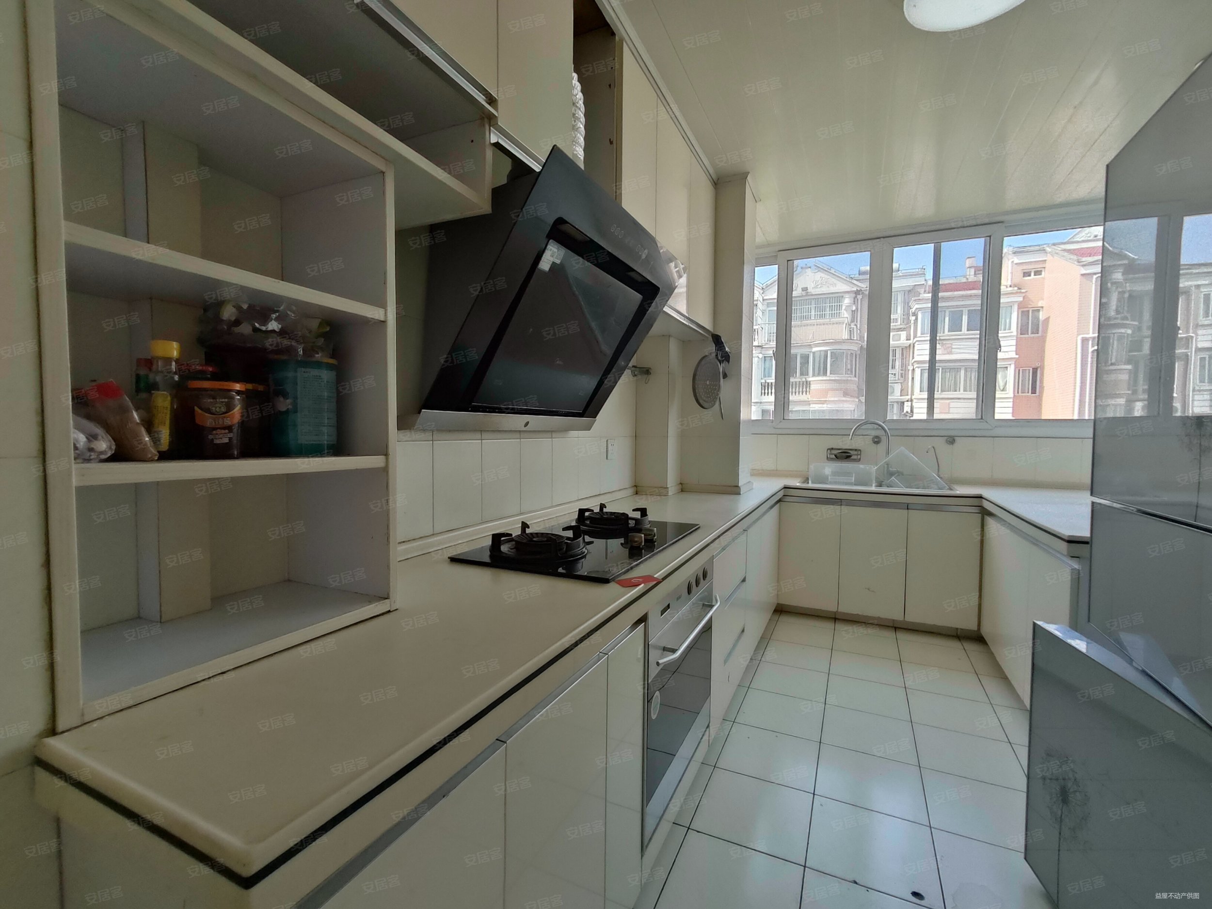 南京房产网>南京二手房>江宁二手房>科学园二手房>上海明珠花园>2500