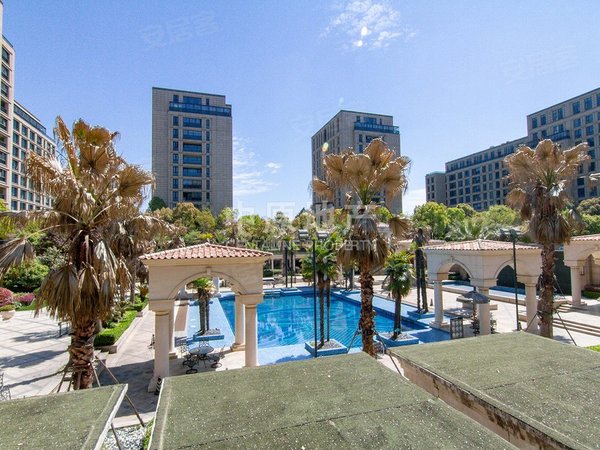 上海杨浦新江湾城九龙仓玺园(公寓住宅)豪华大平层,家居全配有车位!