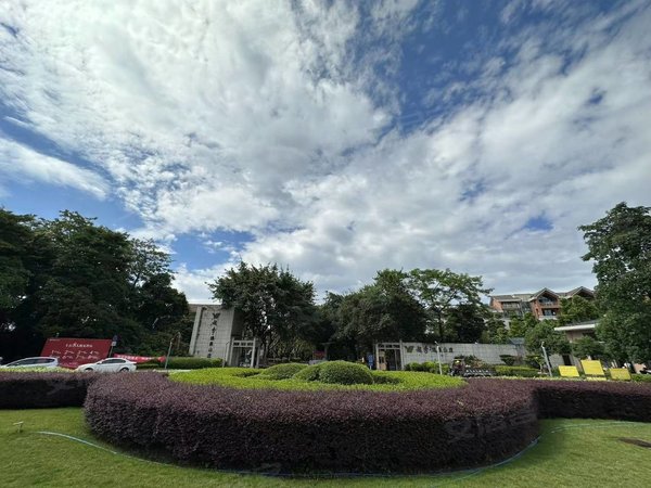 广州从化街口中心区逸泉山庄逸泉山庄高层电梯洋房  南北对流 保养新