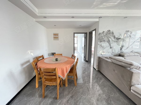 滕州巨山文苑品质好房!精装3室2卫带地下车位!拎包即住!看房随时!