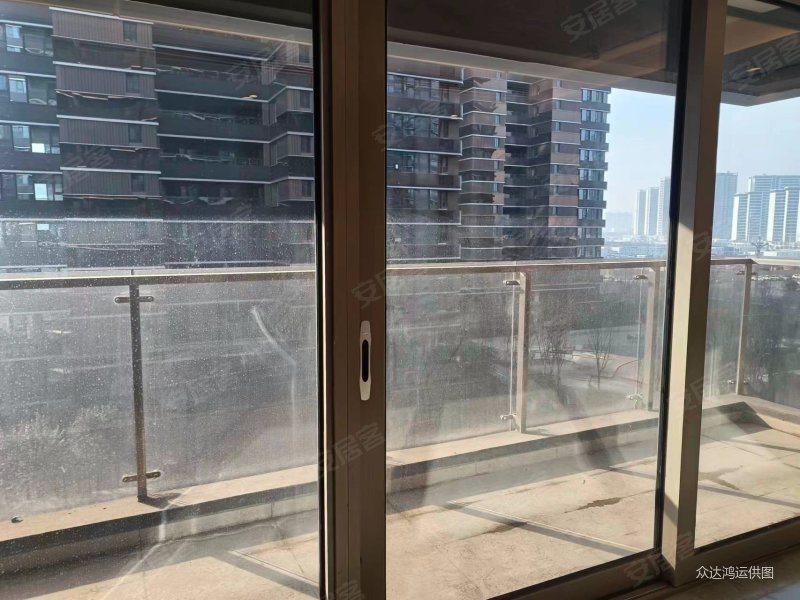 近地铁,绿地新里铂瑞公馆(北区)二手房,155万,2室2厅,1卫,92平米-西安