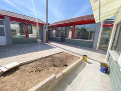 廊坊通州宋庄宋庄三合院 村把边 停车方便 带软化地 自住接待 随时看出租房源真实图片