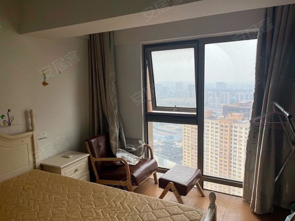 苏州常熟市区世茂75号公馆世茂75号公馆精装酒店式公寓出租出租房源
