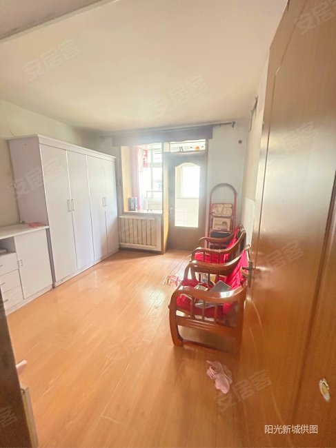 河西三片 华山里地铁站 微山里 南北通透  近医院 配套成熟