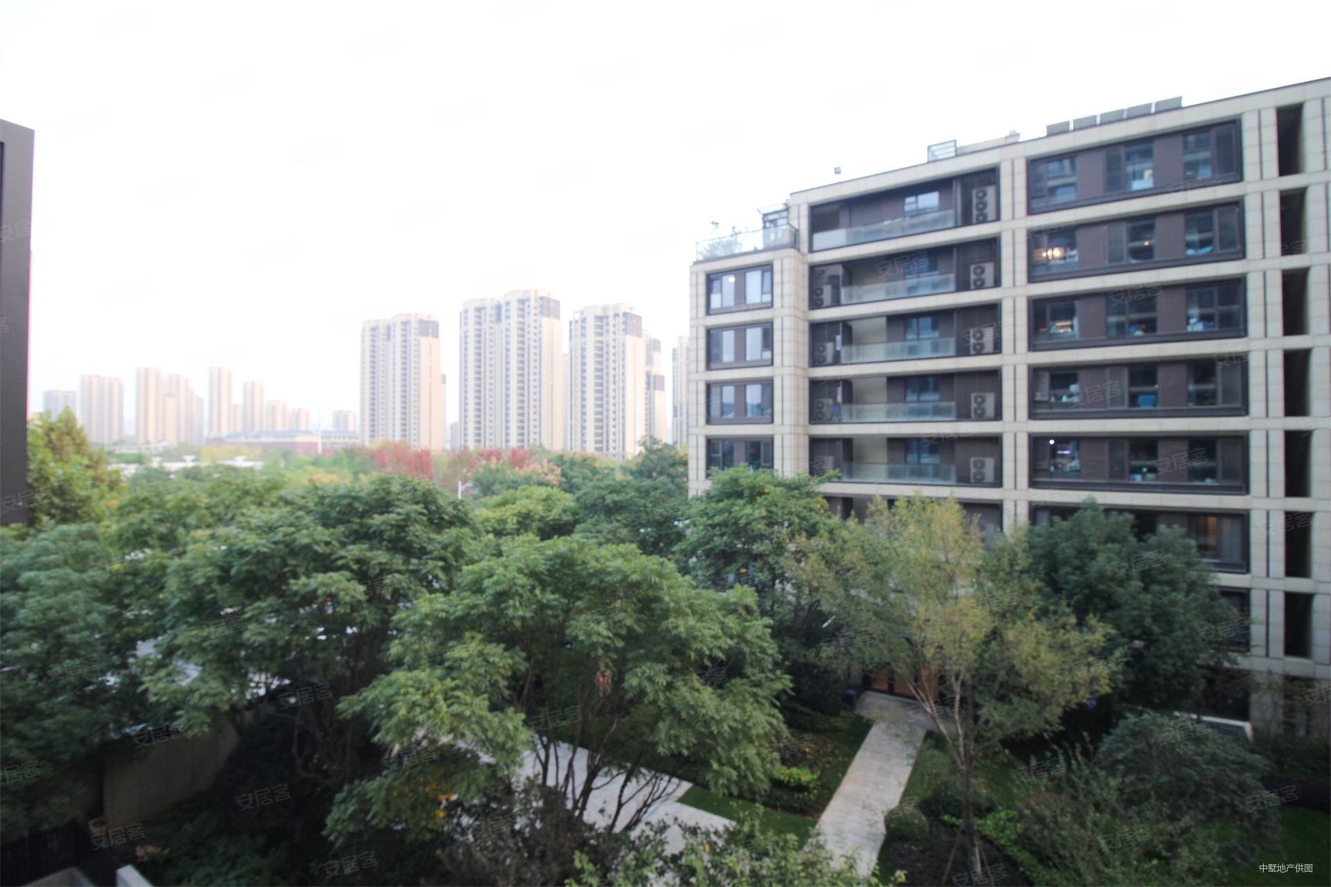 融创合肥壹号院装修好南北通透豪华装修诚心出售