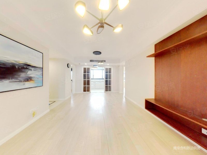 华新城璟园3室2厅2卫126.56㎡南839万