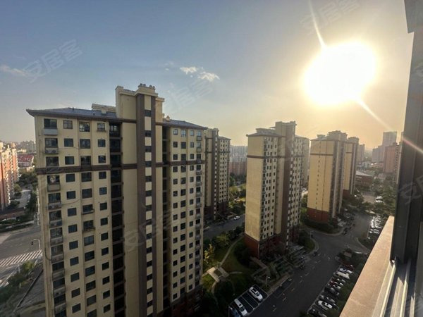 启东梅香苑梅香苑 近1号线莘庄站 百盛商场 电梯