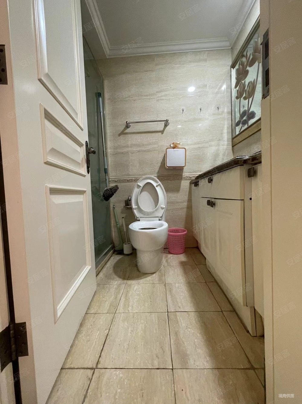 紫御华府 小区中心位置小高层 诚心出售 有钥匙 随时看房