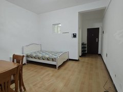 文山文山市新市医院城北龙景园一室一厅，带部分家电家具出租包含物业费出租房源真实图片