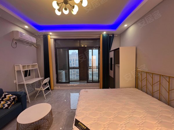 杭州临平临平理想家园汽车北站 邱山大街 精装一居室 朝南有阳台 租金