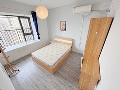 重庆两江新区江北嘴主卧 独卫！一线看江 国金中心旁 紫御江山 江北城轻轨站出租房源真实图片