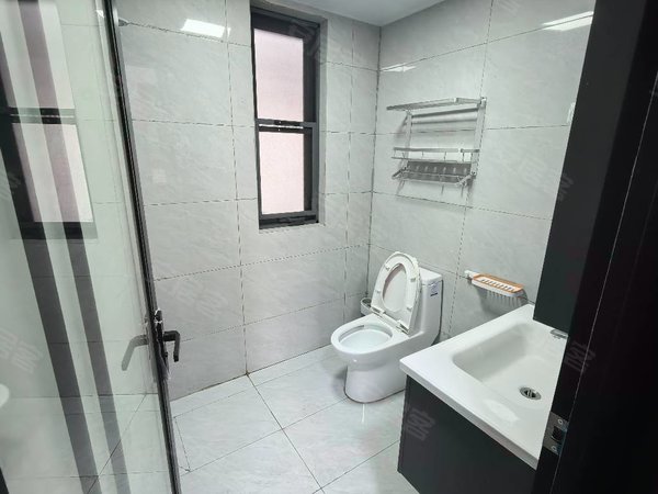 徐州新沂建邺路蓝城玉园蓝城玉园两室一厅家具家电齐全精装修拎包即住1500一月出租房源真实图片