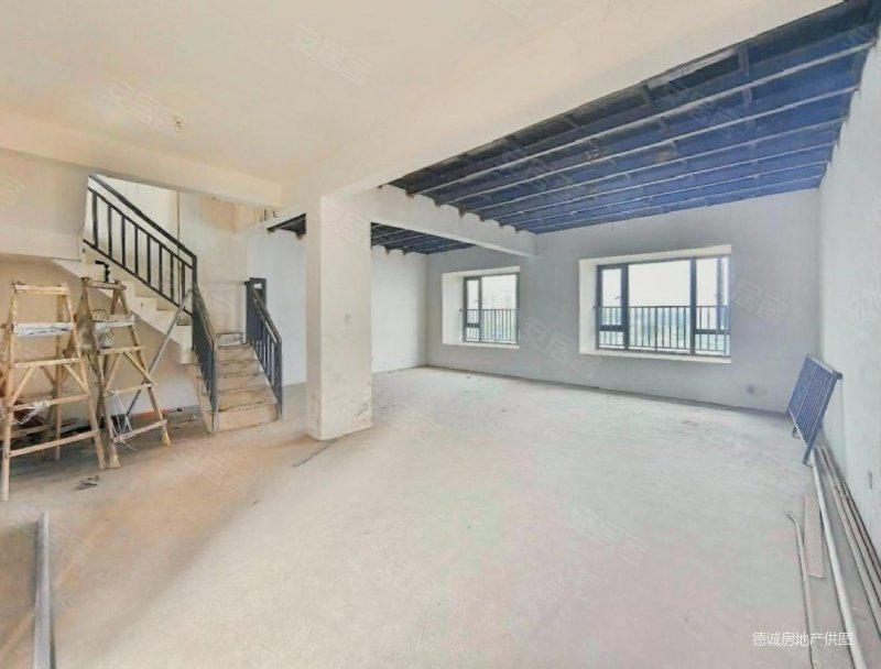 上叠端户,已搭建好,3个平台,带车位,明厨明卫,位置安静,朗基御今缘