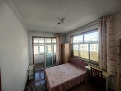 青岛城阳区政府无种芥正阳路地铁口华四带独立阳台月租季租越久价越低出租房源真实图片