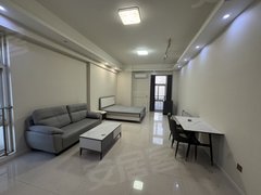 三门峡湖滨湖滨城区嘉亿城市广场 靠近梦之城 精装修一室 拎包入住 可短租出租房源真实图片